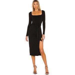 NWT-Sariah Midi Dress